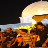 فلسطينيون ينادون بالرباط في الأقصى غدا تزامنا مع عيد العرش اليهودي